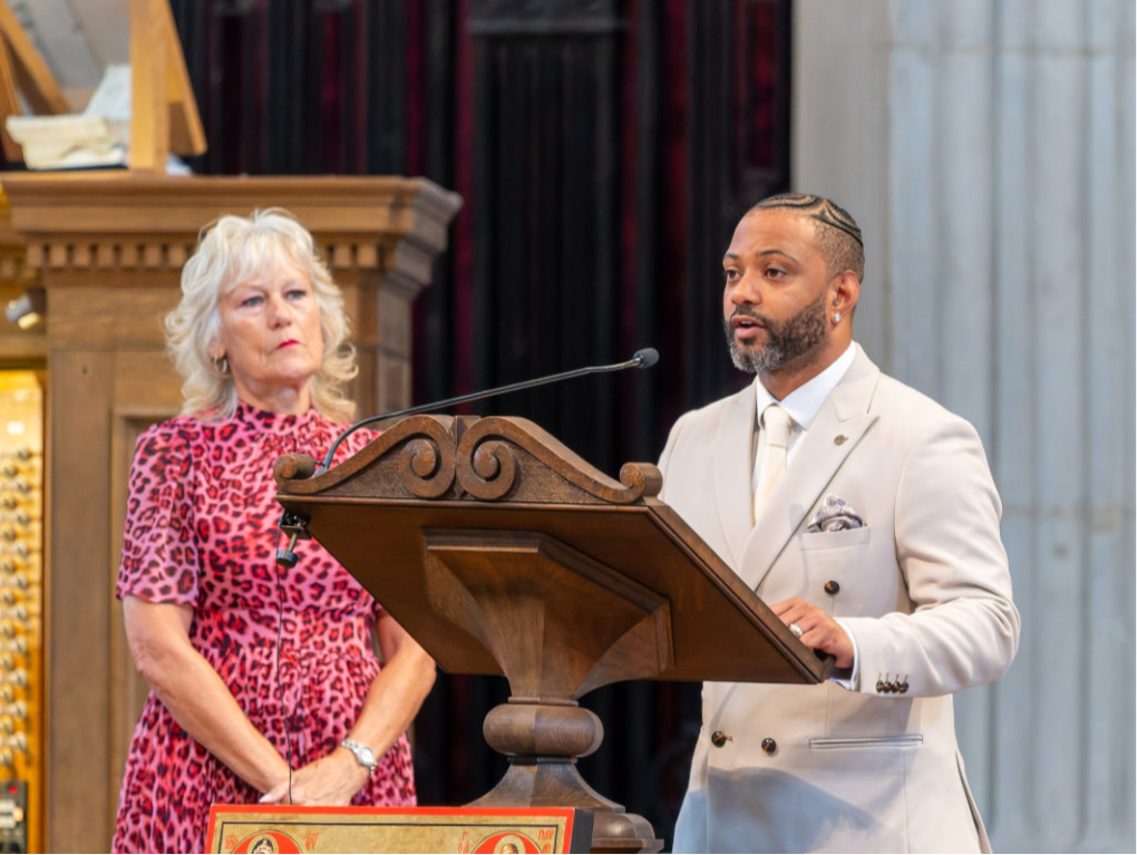 JB Gill reading from Matthew 5. 1-16